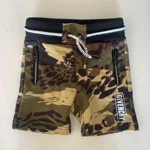 Givenchy Baby NWOT camouflage track shorts 6m